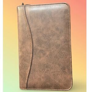 Day-Timer Distressed Brown Faux Leather Zip Around Planner Binder Organizer